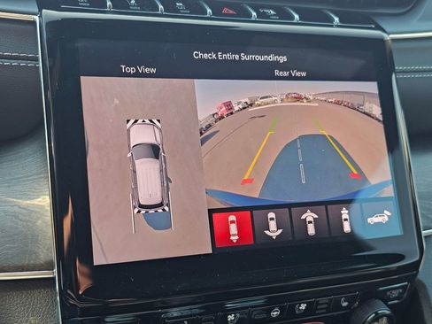 New 2025 Jeep Grand Cherokee Overland w/ Adv Protech Group III image 19