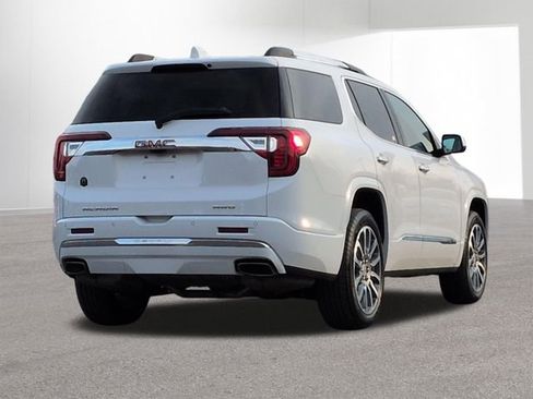 Used 2023 GMC Acadia Denali w/ Denali Technology Package image 6