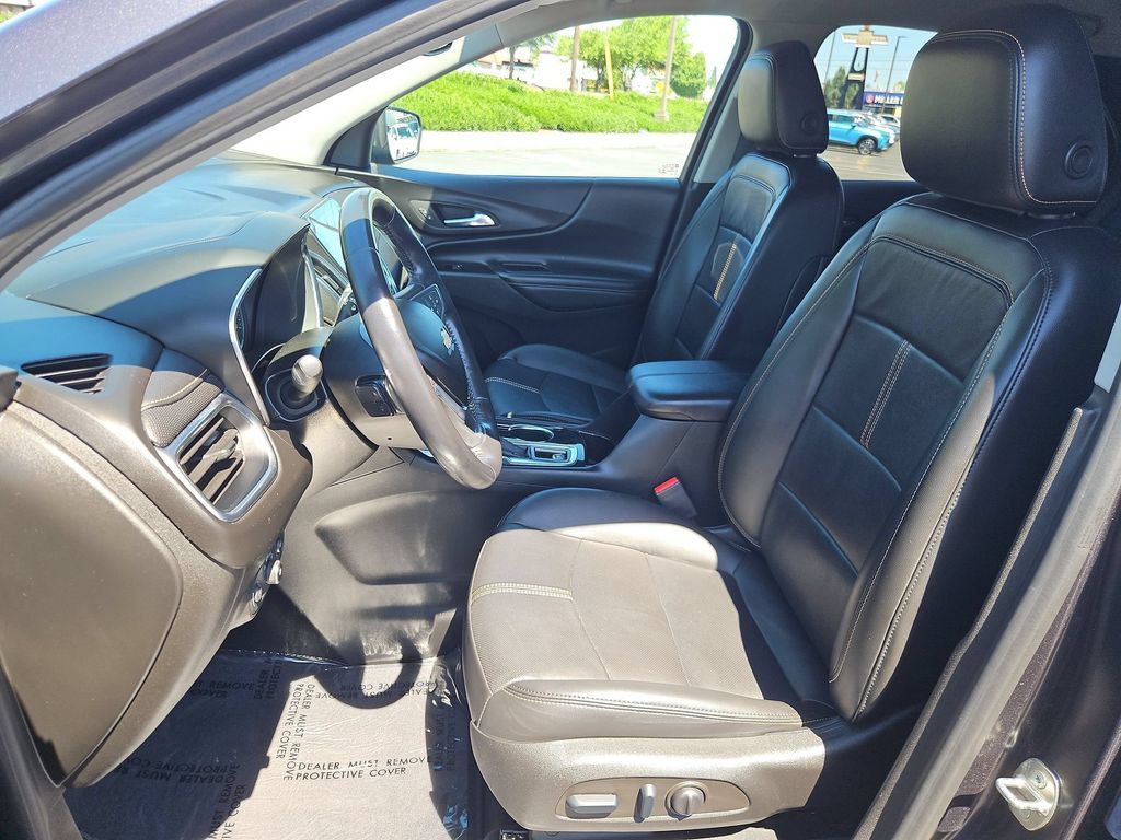Used 2022 Chevrolet Equinox Premier AWD/4WD image 21