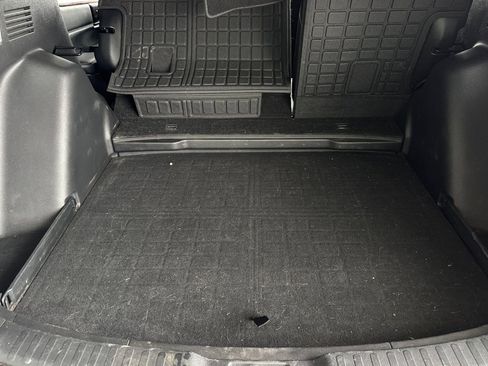 Used 2020 Honda CR-V Touring image 18