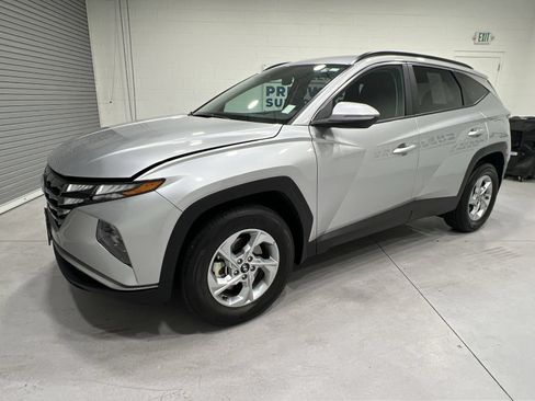Used 2023 Hyundai Tucson SEL AWD/4WD image 4