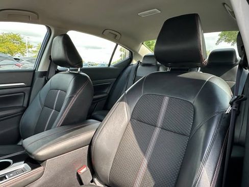 Used 2024 Nissan Altima 2.5 SR AWD/4WD image 22