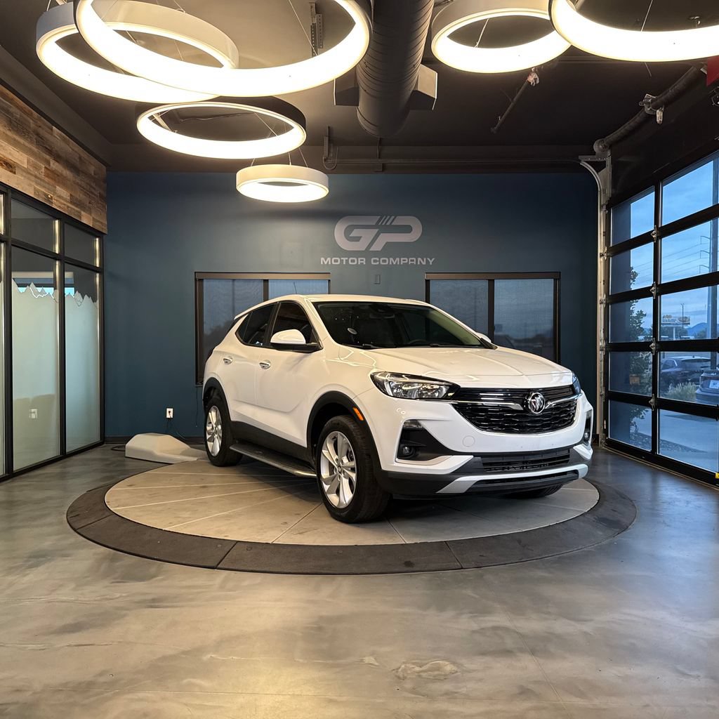 Used 2020 Buick Encore GX Preferred w/ Cold Weather Comfort Package AWD/4WD image 1
