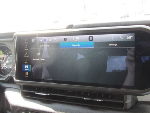 Certified 2025 Jeep Wrangler Unlimited Sport AWD/4WD image 22
