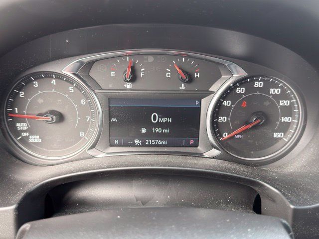 Used 2024 GMC Terrain SLT AWD/4WD image 5