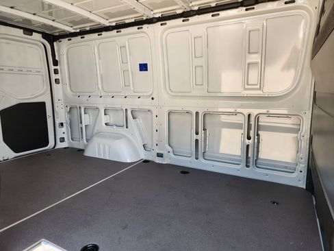 New 2026 Mercedes-Benz Sprinter 2500 image 21