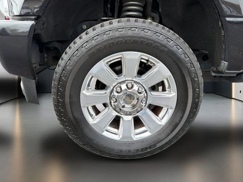 Used 2019 Ford F250 Platinum w/ Platinum Ultimate Package AWD/4WD image 10