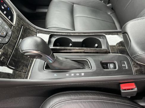 Used 2016 Buick LaCrosse Leather image 29