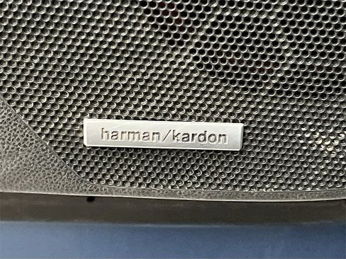 Used 2025 Subaru Forester Limited image 19