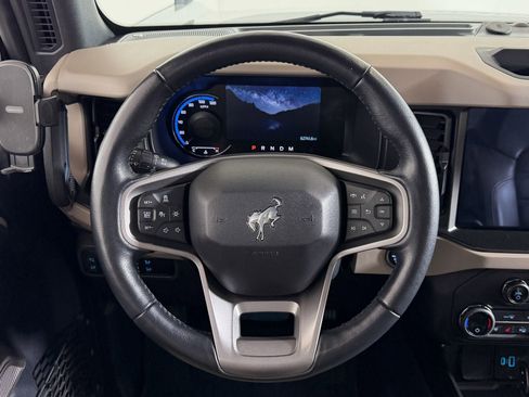 Used 2023 Ford Bronco Wildtrak AWD/4WD image 10