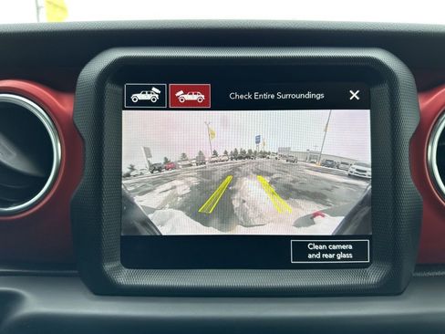 Used 2021 Jeep Wrangler Unlimited Rubicon w/ Uconnect 4C Nav & Sound Group image 42