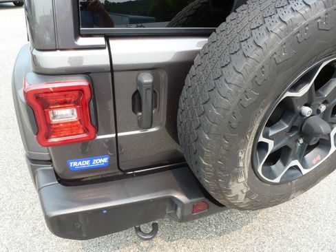 Used 2021 Jeep Wrangler Unlimited Sport w/ Sun And Sound Package AWD/4WD image 10