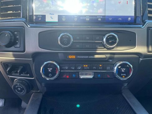 Used 2022 Ford F250 Platinum w/ Tremor Off-Road Package image 16