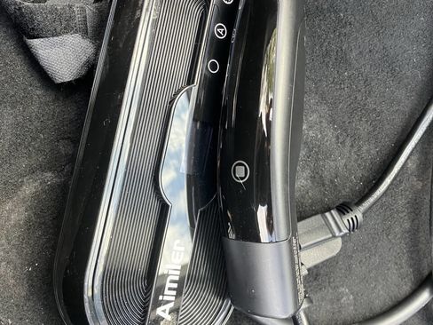 Used 2013 Tesla Model S image 33