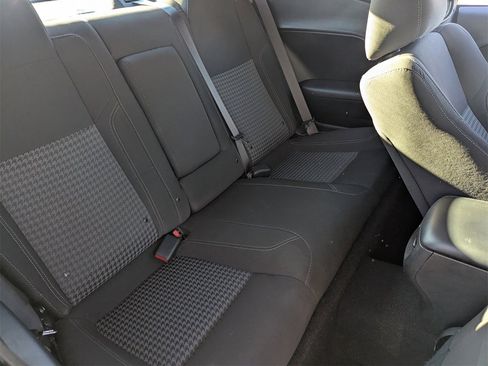 Used 2023 Dodge Challenger SXT image 15