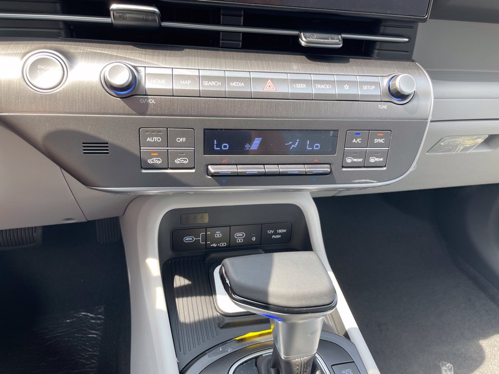 New 2026 Hyundai Kona SEL Sport AWD/4WD image 14