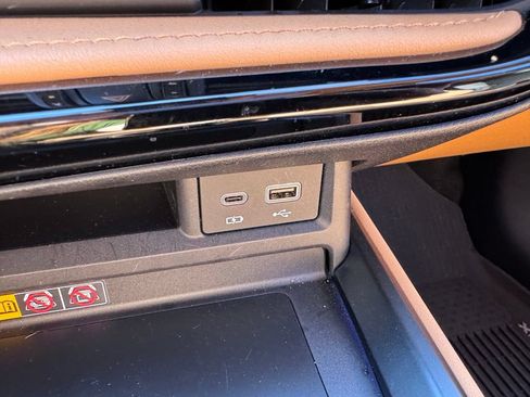 Certified 2025 Lexus NX 350h AWD w/ Accessory Package (2T) image 27