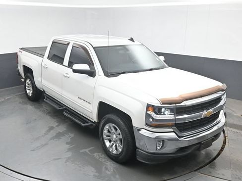 Used 2018 Chevrolet Silverado 1500 LT w/ All Star Edition AWD/4WD image 29