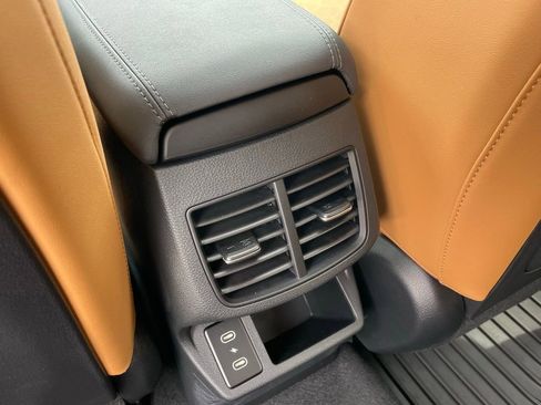 New 2026 Kia Seltos EX FWD image 25