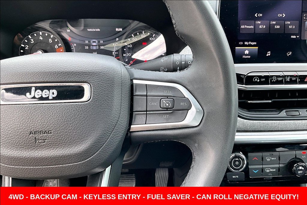 Used 2024 Jeep Compass Latitude AWD/4WD image 12