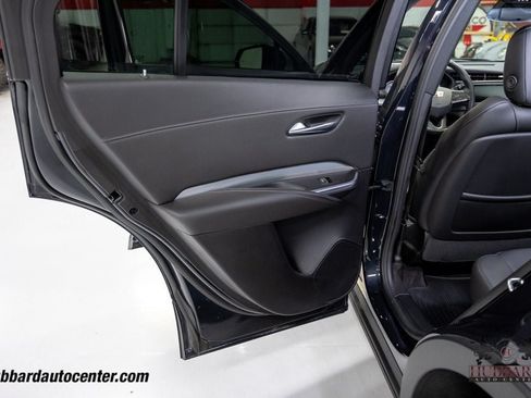 Used 2023 Cadillac XT4 Premium Luxury FWD image 30