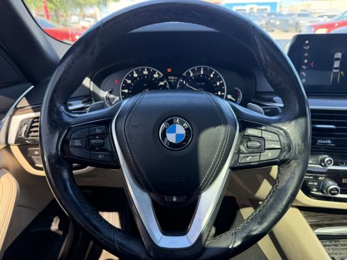 Used 2018 BMW 530i image 13