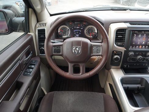 Used 2016 RAM 1500 Big Horn RWD image 9