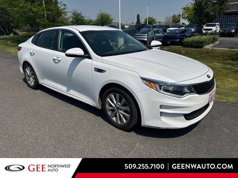 Used 2017 Kia Optima LX FWD image 1