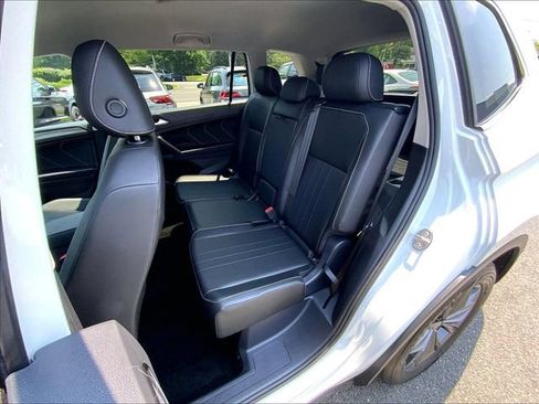 Used 2023 Volkswagen Tiguan SE FWD image 23