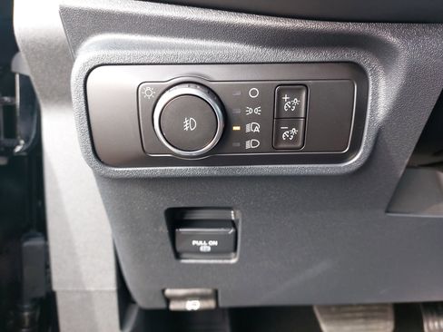 New 2025 Ford Bronco Outer Banks w/ Black Appearance Package image 28