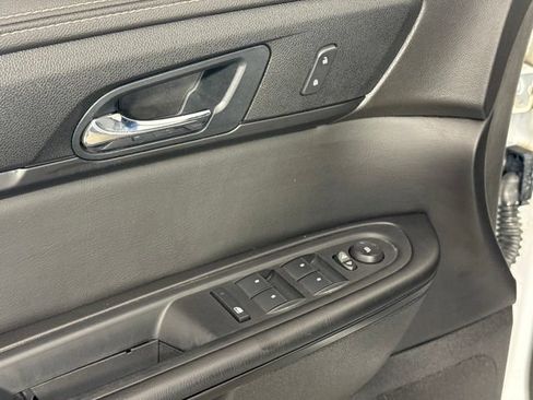 Used 2016 Chevrolet Traverse LT AWD/4WD image 13