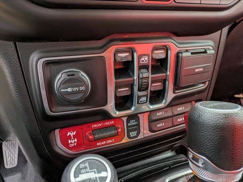 Used 2021 Jeep Gladiator Rubicon w/ LED Lighting Group image 17