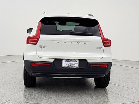 New 2026 Volvo XC40 B5 Plus w/ Protection Package Premier AWD/4WD image 6