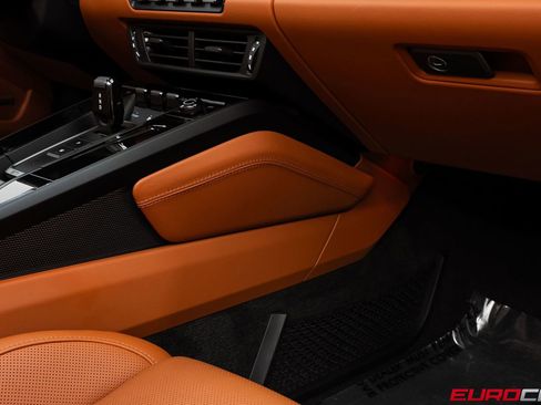 Used 2026 Porsche 911 Targa 4 GTS image 38