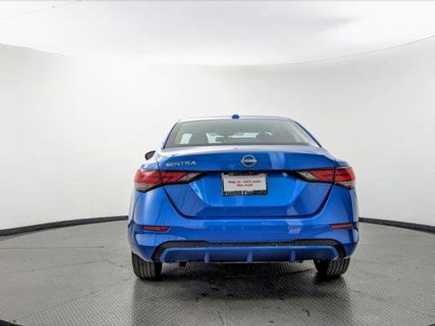 Used 2025 Nissan Sentra SV image 6