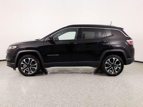 Used 2023 Jeep Compass Limited image 5