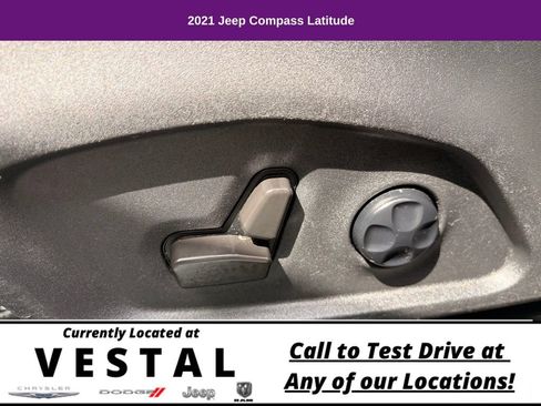 Used 2021 Jeep Compass Latitude w/ Convenience Group AWD/4WD image 19