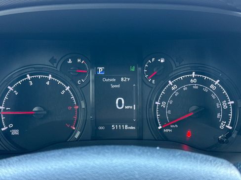 Used 2023 Toyota 4Runner 40th Anniversary SE AWD/4WD image 24