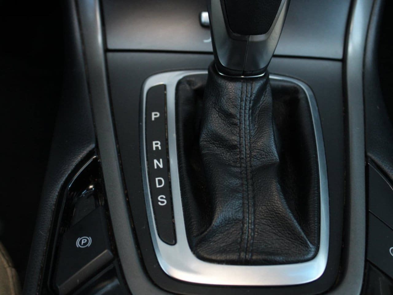 Used 2017 Ford Edge SE FWD image 20