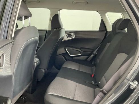 Used 2024 Kia Soul LX w/ Option Group 015 image 11