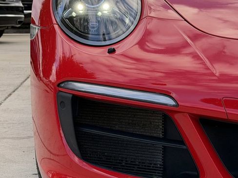 Used 2018 Porsche 911 Carrera GTS image 11