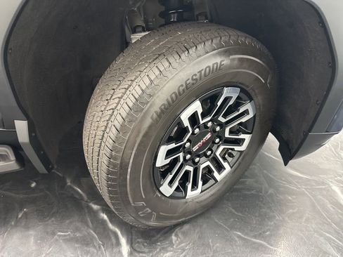 Used 2026 GMC Sierra EV Elevation AWD/4WD image 31