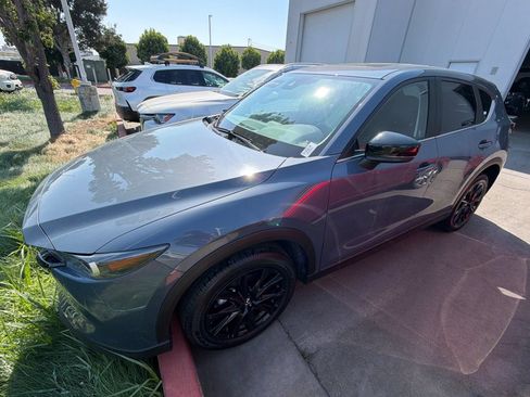 Used 2025 MAZDA CX-5 Carbon Edition AWD/4WD image 2