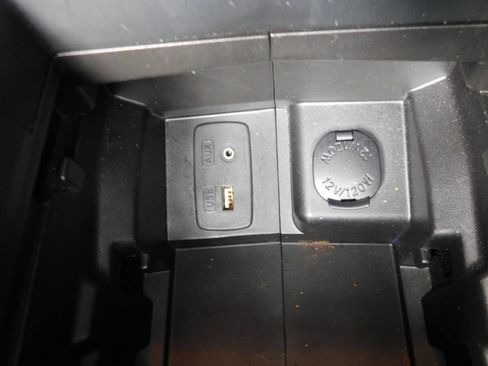 Used 2013 Subaru Impreza 2.0i Limited w/ Popular Pkg 1 image 16