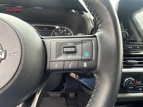 Certified 2025 Nissan Pathfinder SL AWD/4WD image 23