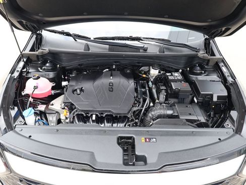 Used 2025 Kia Sportage EX w/ Premium Package image 41