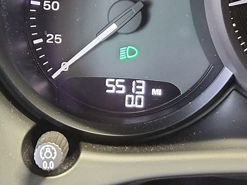 Used 2026 Porsche Macan image 19