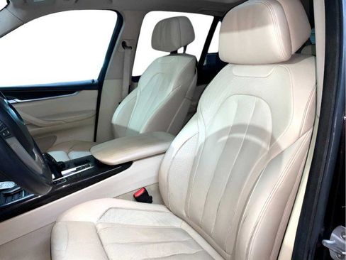 Used 2015 BMW X5 xDrive50i image 18
