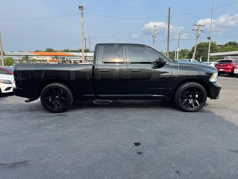 Used 2018 RAM 1500 Express AWD/4WD image 4