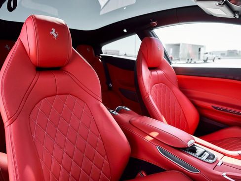 Used 2020 Ferrari GTC4Lusso V12 image 46